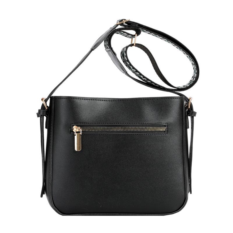 Womens Crossbody Bags | Hudson Pebbled Leather Large Messenger Crossbody Crossbody Bags Black